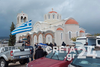 Κηδεία 33χρονου Μανώλη στην Κρήτη