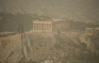 Αφρικανική σκόνη στην Αθήνα Αφρικανική σκόνη στην Αθήνα