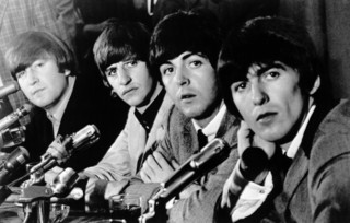 BEATLES ΣΚΑΘΑΡΙΑ BEATLES ΣΚΑΘΑΡΙΑ