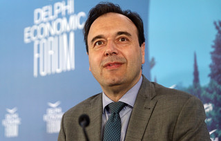 Δημήτρης Παπαστεργίου Δημήτρης Παπαστεργίου