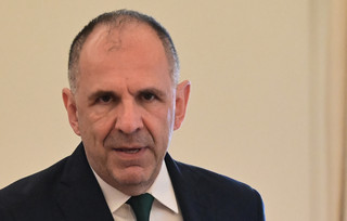 Γιώργος Γεραπετρίτης Γιώργος Γεραπετρίτης