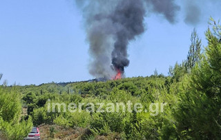 πυρκαγιά που μαίνεται από το νωρίς το μεσημέρι στον Αγαλά,Τραγολόης πυρκαγιά που μαίνεται από το νωρίς το μεσημέρι στον Αγαλά,Τραγολόης