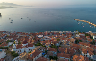 Κορωνη Κορωνη