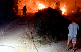 Φωτιά στο Ξυλόκαστρο Φωτιά στο Ξυλόκαστρο