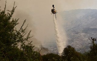Οι τρεις παράγοντες εξάπλωσης της φωτιάς στην Κορινθία Οι τρεις παράγοντες εξάπλωσης της φωτιάς στην Κορινθία
