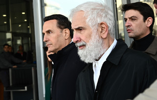 Πέτρος Φιλιππίδης Πέτρος Φιλιππίδης