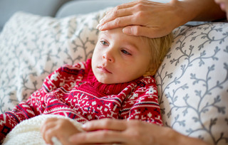 Άρρωστο παιδί Άρρωστο παιδί