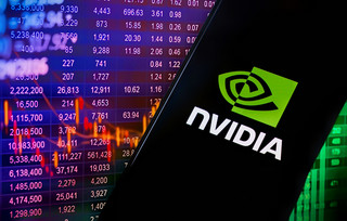 Μεγάλο στραπάτσο για την Nvidia εξαιτίας της DeepSeek Μεγάλο στραπάτσο για την Nvidia εξαιτίας της DeepSeek