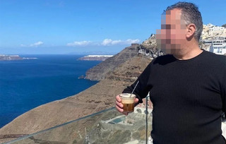 Αποκαλύψεις για τον καθηγητή που κατηγορείται ότι παρενοχλούσε μαθήτριες Αποκαλύψεις για τον καθηγητή που κατηγορείται ότι παρενοχλούσε μαθήτριες