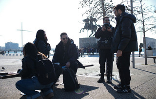 Η Γη της Ελιάς Η Γη της Ελιάς