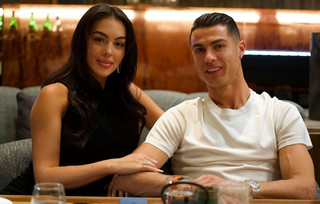 Η Τζορτζίνα Ροντρίγκεζ αποθεώνει τον Κριστιάνο Ρονάλντο Η Τζορτζίνα Ροντρίγκεζ αποθεώνει τον Κριστιάνο Ρονάλντο