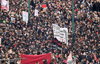 Μεγάλη συγκέντρωση πολιτών στα Γιάννενα με σύνθημα «Δικαιοσύνη για τα Τέμπη» Μεγάλη συγκέντρωση πολιτών στα Γιάννενα με σύνθημα «Δικαιοσύνη για τα Τέμπη»