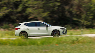 Τα eHybrid μοντέλα της Cupra ακόμη πιο προσιτά Τα eHybrid μοντέλα της Cupra ακόμη πιο προσιτά