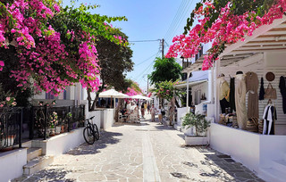 Αντίπαρος Αντίπαρος