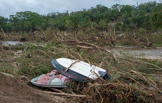 Τουλάχιστον 82 νεκροί, ανάμεσά τους 28 παιδιά, από τις φονικές πλημμύρες στο Τέξας Τουλάχιστον 82 νεκροί, ανάμεσά τους 28 παιδιά, από τις φονικές πλημμύρες στο Τέξας