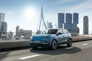 Το νέο Nissan Micra «ηλεκτρίζει» τους δρόμους του Ρότερνταμ