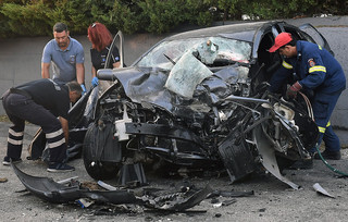 Σοκάρουν οι φωτογραφίες από το τροχαίο με νεκρή 25χρονη στο Κιάτο Σοκάρουν οι φωτογραφίες από το τροχαίο με νεκρή 25χρονη στο Κιάτο
