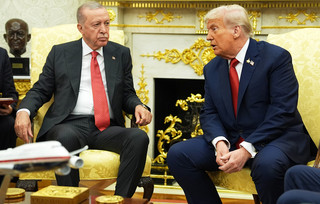 Ντόναλντ Τραμπ - Ρετζέπ Ταγίπ Ερντογάν Ντόναλντ Τραμπ - Ρετζέπ Ταγίπ Ερντογάν