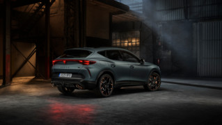 Το νέο Cupra Formentor VZ5 δεν αστειεύεται Το νέο Cupra Formentor VZ5 δεν αστειεύεται