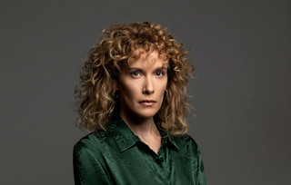 Τα «Παιχνίδια Εκδίκησης» ανοίγουν αυλαία την Τετάρτη 5 Νοεμβρίου στις 22:30, στον ΑΝΤ1, και γράφουν την Τελευταία Πράξη. Τα «Παιχνίδια Εκδίκησης» ανοίγουν αυλαία την Τετάρτη 5 Νοεμβρίου στις 22:30, στον ΑΝΤ1, και γράφουν την Τελευταία Πράξη.