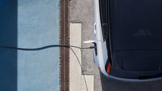 Volvo: Πρωτοβουλία για δωρεάν οικιακή φόρτιση στη Σουηδία Volvo: Πρωτοβουλία για δωρεάν οικιακή φόρτιση στη Σουηδία