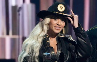 Μπιγιονσέ Μπιγιονσέ