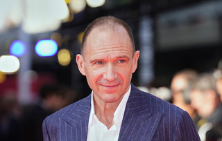 Ρέι Φάινς Ρέι Φάινς