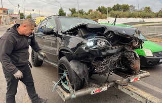 Τρεις νεκροί και δύο σοβαρά τραυματίες στη φονική καραμπόλα στο ύψος των Αφιδνών Τρεις νεκροί και δύο σοβαρά τραυματίες στη φονική καραμπόλα στο ύψος των Αφιδνών
