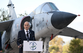 Παρουσία ΥΕΘΑ Ν. Δένδια στην εκδήλωση τιμής και μνήμης για τους Πεσόντες Αεροπόρους της ΠΑ, στο Νέο Κοιμητήριο Γλυφάδας Παρουσία ΥΕΘΑ Ν. Δένδια στην εκδήλωση τιμής και μνήμης για τους Πεσόντες Αεροπόρους της ΠΑ, στο Νέο Κοιμητήριο Γλυφάδας