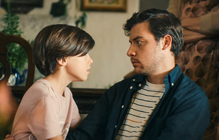 Γιατί ρε πατέρα;