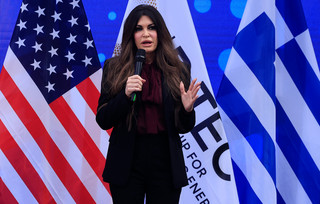 Η Ελλάδα στο επίκεντρο των ενεργειακών εξελίξεων Η Ελλάδα στο επίκεντρο των ενεργειακών εξελίξεων