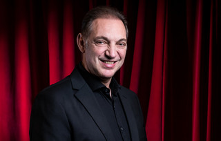 Γυάλινο Μουσικό Θέατρο Γυάλινο Μουσικό Θέατρο