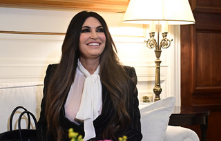 Την πρέσβη των ΗΠΑ Κίμπερλι Γκίλφοϊλ δέχθηκε στο υπουργείο ο ΥΠΕΞ Γιώργος Γεραπετρίτης. Την πρέσβη των ΗΠΑ Κίμπερλι Γκίλφοϊλ δέχθηκε στο υπουργείο ο ΥΠΕΞ Γιώργος Γεραπετρίτης.