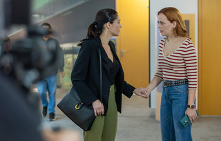 Μια νύχτα μόνο Μια νύχτα μόνο