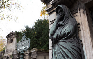 Νεκροταφείο pere lachaise Νεκροταφείο pere lachaise