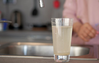 Βρώμικο νερό Βρώμικο νερό