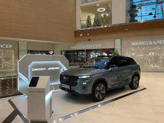 Το Jaecoo 7 SHS-P στο «The Mall Athens» Το Jaecoo 7 SHS-P στο «The Mall Athens»