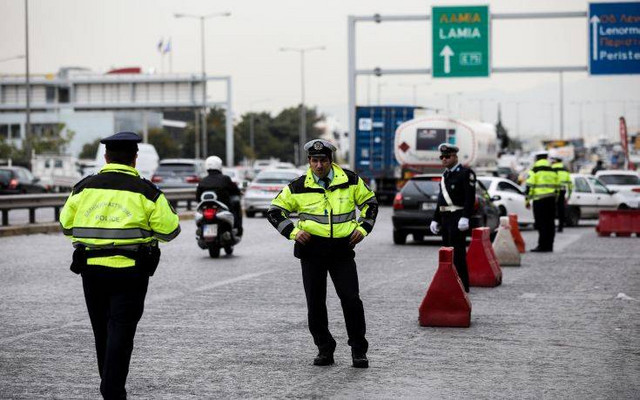 Κυκλοφοριακές ρυθμίσεις σε όλη τη χώρα για τον Δεκαπενταύγουστο