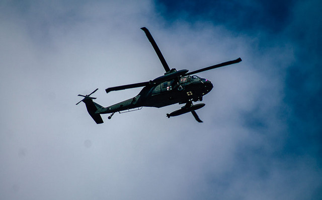 Συναγερμός στο Ηράκλειο: Κινητοποίηση για την αναγκαστική προσγείωση ελικοπτέρου της Πολεμικής Αεροπορίας