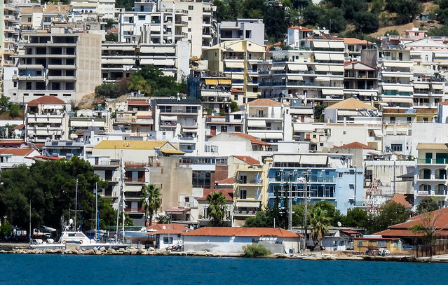 Golden Visa: Κινέζοι, Τούρκοι και Βρετανοί οδηγούν το νέο κύμα αγορών ακινήτων στην Ελλάδα | Οικονομία στο PlusTV.gr