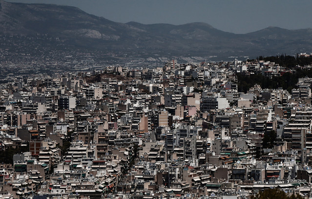 Επαγγελματικά ακίνητα: Ανεβαίνει ο λογαριασμός για γραφεία και καταστήματα | Οικονομία στο PlusTV.gr