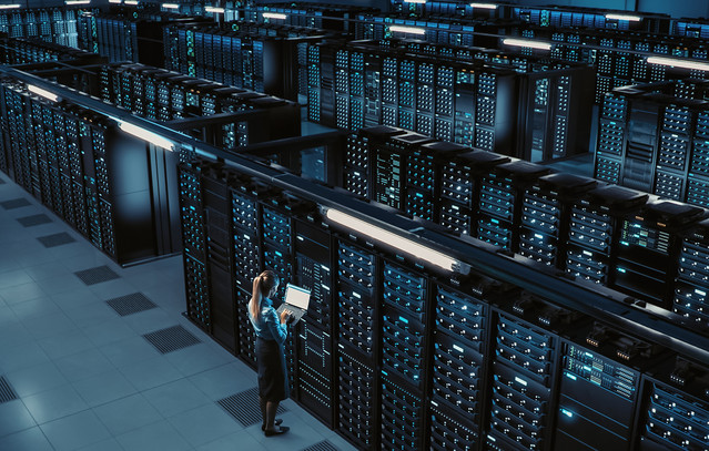 Data Centers: Η νέα πρόκληση της ασφάλειας στην Ελλάδα | Τεχνολογία στο PlusTV.gr