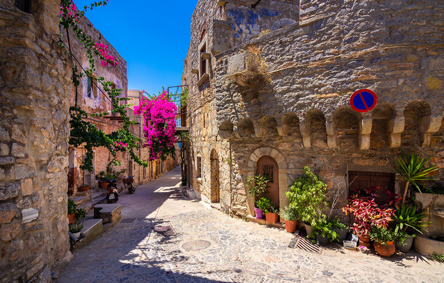 «Chios Pass-Kythira Pass 2026»: Ξεκινούν σήμερα οι αιτήσεις για τα vouchers  των 300 ευρώ  – Αναλυτικά η διαδικασία