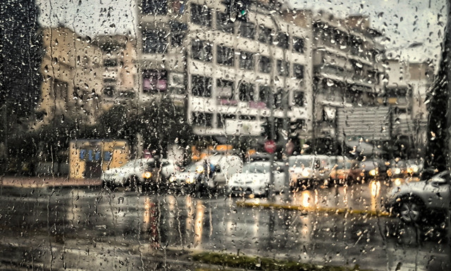 Στην Αττική τις επόμενες ώρες η κακοκαιρία, 112 στη Λακωνία – Tι λένε οι μετεωρολόγοι για την εξέλιξή της