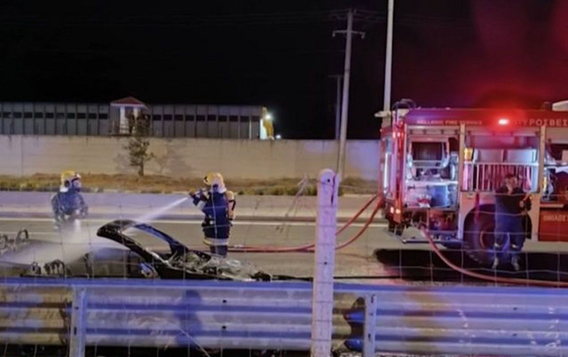 Τροχαίο στην Αθηνών-Λαμίας: Εθελόντρια πυροσβέστης παρασύρθηκε από Ι.Χ. την ώρα που έσβηνε φωτιά