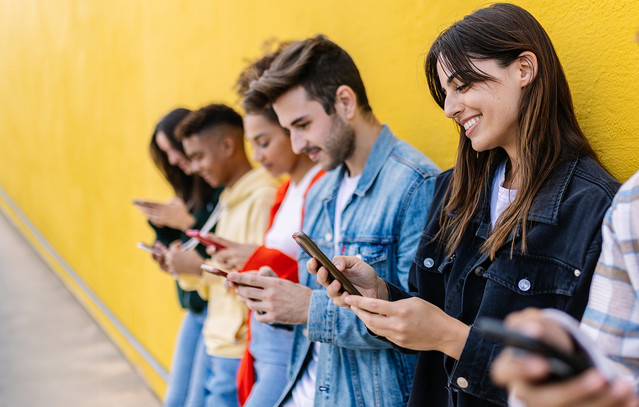Γιατί η πιο «online» γενιά παραμένει ευάλωτη στις κυβερνοεπιθέσεις | Τεχνολογία στο PlusTV.gr