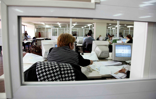 Ιδιωτικό χρέος: Τι αλλάζει από τον Σεπτέμβριο | Οικονομία στο PlusTV.gr