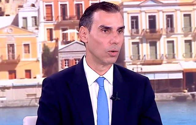 Αφροδίτη Νέστορα: Η αποκάλυψη του υφυπουργού Υγείας για πιθανή πλαστική επέμβαση λόγω των εγκαυμάτων