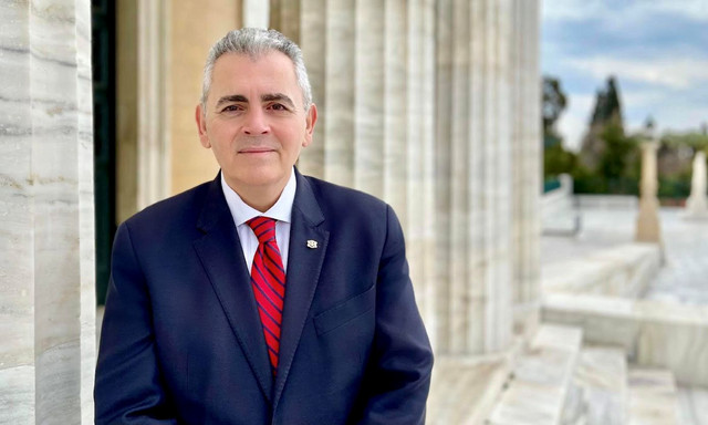 Maximos Charakopoulos meets Jordanian Speaker Mazen Kadi