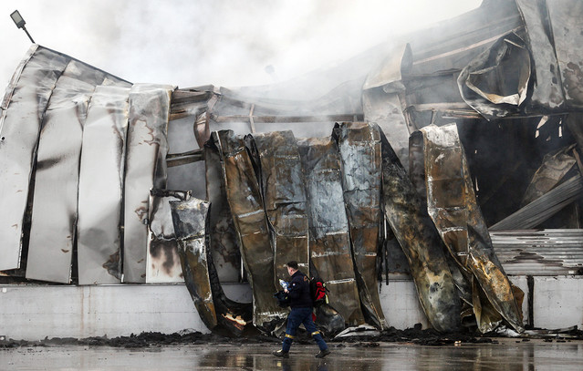 Ραγίζει καρδιές συγγενής θύματος της φονικής έκρηξης στη «Βιολάντα» – «Η οικογένεια βιώνει έναν Γολγοθά»